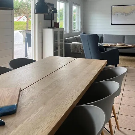 Cozy In Lindesnes With Wifi Spangereid