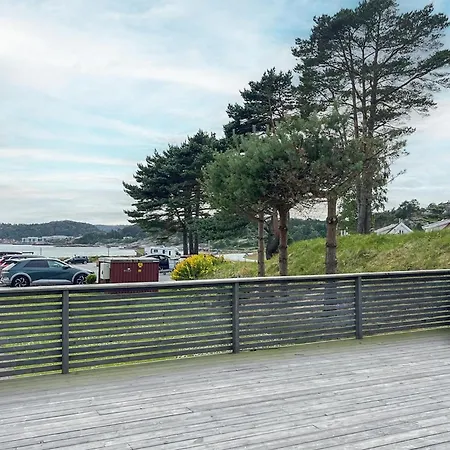 Cozy In Lindesnes With Wifi Holiday home Spangereid